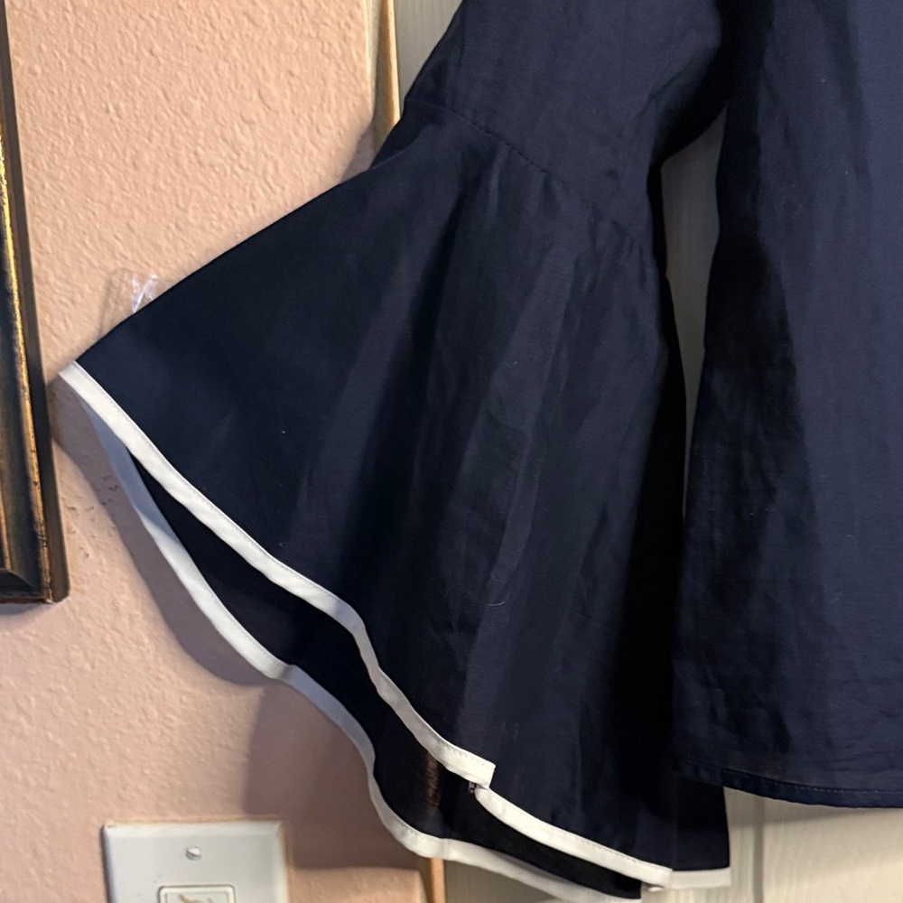 Michael Kors 100% Navy Blouse with Bell Sleeves size M - Picture 4 of 9